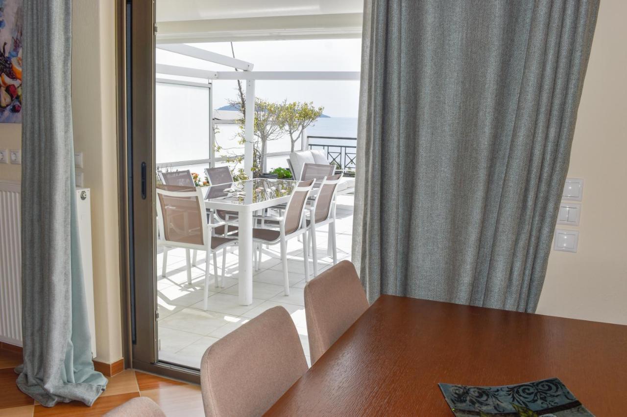 Apartamento Zoe'S Flat Megali Ammos Skiathos Exterior foto